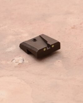 Rear sight defender with dot (7.3mm) for P-07, P-09